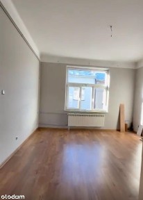 Prywatnie! 3 pokojowe w centrum Tarnowa! 2 balkony, miejsce postojowe!