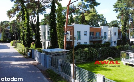 Uroczy apartament z dużym tarasem Jurata