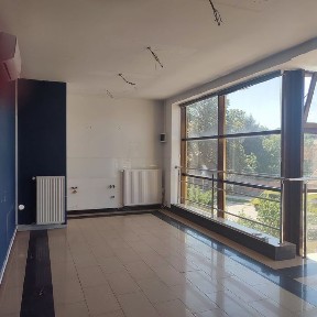 Lokal do wynajęcia (usługowy/biurowy)