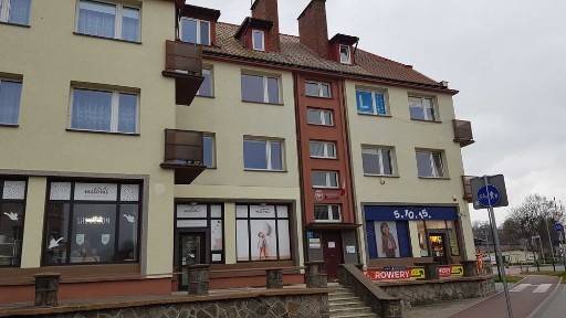Pomieszczenie biurowe 18m2 w centrum Pucka