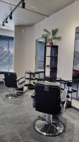 stanowisko barberskie fryzjerskie, fotel na wynajem Gdańsk Śródmieście.