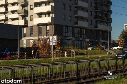 Lokal na sprzedaż z najemcą 224 mkw