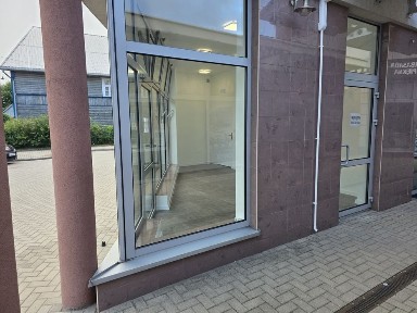 WYNAJMĘ Lokal handlowo-usługowy 18m2 Centrum Łap Super Lokalizacja