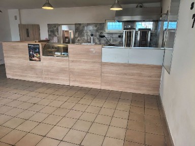 Wynajmę lokal handlowo gastronomiczny