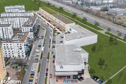 Lokal w Parku Handlowym w Warszawie