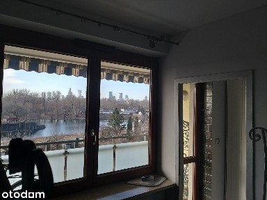 2 sypialnie i salon Port Praski Widok na Centrum