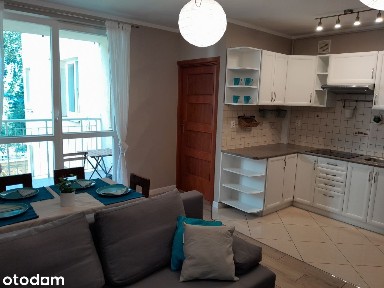 2 pokoje, 41 m², Metro Kondratowicza 100m