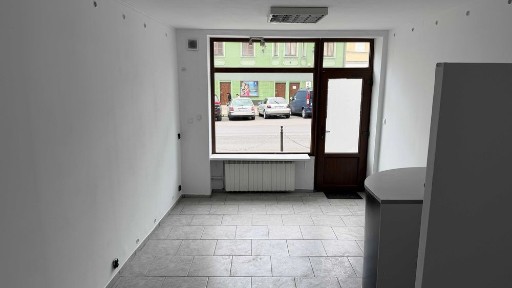 Lokal użytkowy w centrum Lubania