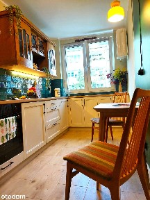 STYLOWE, po kapitalnym remoncie, dwa pokoje, balkon
