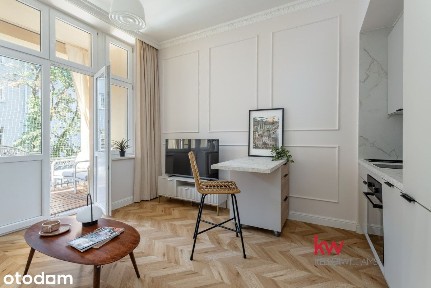 Stylowa kawalerka z antresolą i loggią | Jeżyce