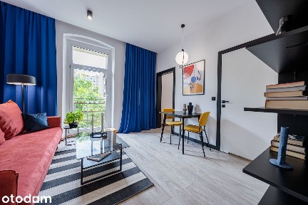 Mieszkanie z balkonem w centrum | Flat with a balcony in city center