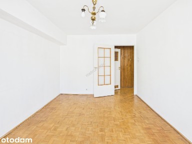 70 m² na Dolnej | 3 pokoje | Balkon | Winda | Mokotów