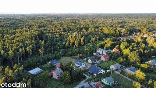 Nowy dom tuż przy granicy z Puszczą Niepołomicką