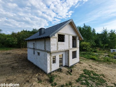 Dom z wyjściem prosto do lasu - ostatnia linia zabudowy