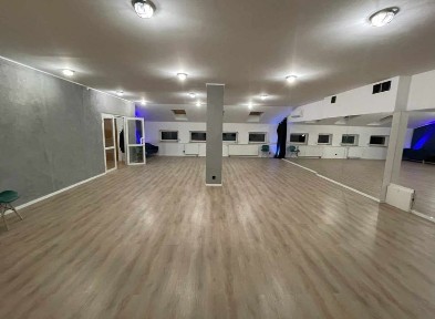 Sala taneczna / warsztatowa do wynajęcia na stale lub pojedyncze godziny.
