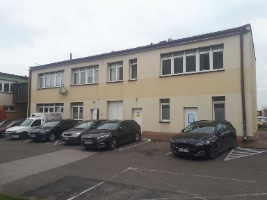 Lokal użytkowy do wynajęcia - 24,51 m2 - Wieluń, os. Armii Krajowej
