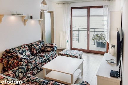 Najwyższe piętro *al. Kijowska* 40m2 - balkon!