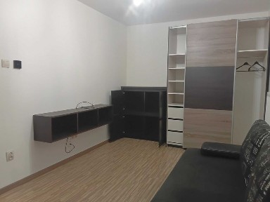 JUNIKOWO Malwowa, w odrębnym budynku na posesji