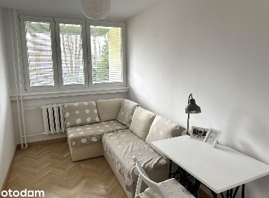 4-pokojowe mieszkanie z balkonem: Bystrzycka 10 min od Magnolia Park