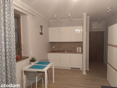 Kawalerka przy Akademii Sztuk Pięknych i Politechnice Wrocławskiej