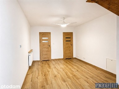 Lokal użytkowy, 54 m², Katowice