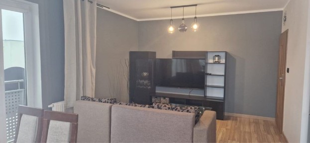 2 pokoje 50 m² | balkon | Obywatelska