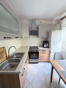 Przestronne, 4-pokojowe mieszkanie z balkonem i piwnicą - II piętro, świetny układ!
