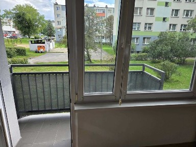 Zadbane 3 pokojowe, parter, balkon, piwnica, gotowe do zamieszkania