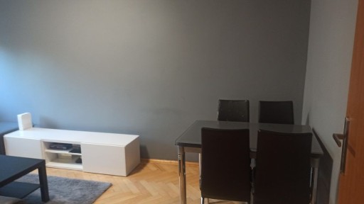 Wynajmę mieszkanie 38m2 - dwa pokoje