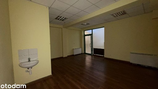 Lokal 30 m² na wynajem - Sopot Centrum, przy dworcu głównym