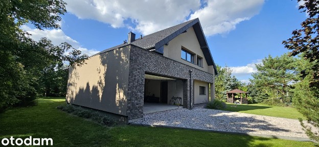 Dom wolnostojący 210 m² działka 1737 m² garaż dwustanowiskowy