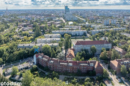 2-poziomowe w centrum |Możliwy 3ci pokój |CO miejskie |Dwie łazienki
