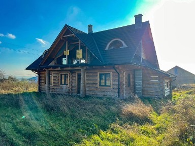 Dom z bala 147 m² + hala 180 m² | działka 21 ar | Trześniów bieszczady