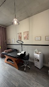 Gabinet na wynajem na dni w weekendy w salonie beauty