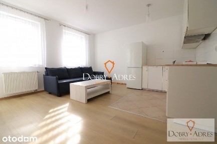 Komfortowe 2 pokoje, balkon, komórka lokatorska