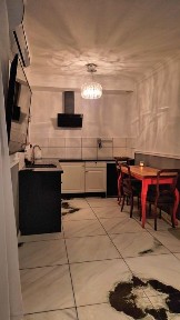 Dwupokojowe mieszkanie z balkonem i wanną wolnostojącą