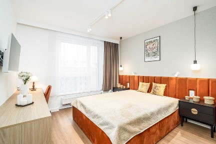Dwupokojowe mieszkanie na Ruczaju z balkonem i miejscem postojowym. Bezpośrednio