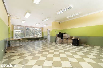 Lokal usługowo-handlowy 98m2 w centrum Cieszanowa