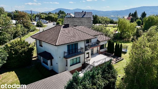 Przestronny dom (208,6 m²) na dużej działce - Borzęta k. Myślenic