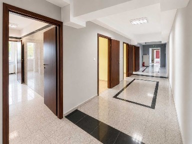 Funkcjonalne biuro na wynajem Łódź Teofilów | 156m² | Teofilów Przemysłowy | Dostęp 24/7 | Duży parking