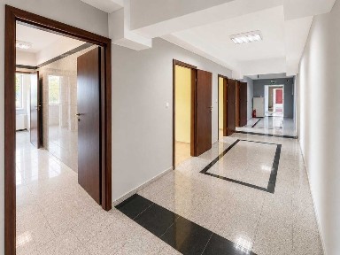 Funkcjonalne biuro na wynajem Łódź Teofilów | 156m² | Teofilów Przemysłowy | Dostęp 24/7 | Duży parking