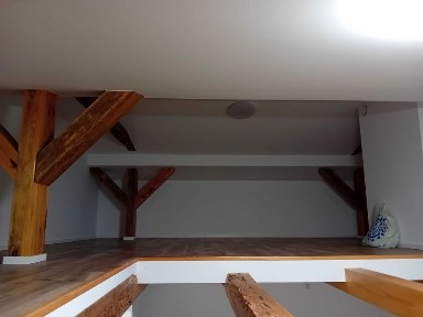Wynajmę mieszkanie 1 pokojowe z antresolą