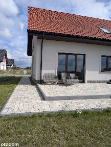Sprzedam dom bliźniak z działką w spokojnej wsi