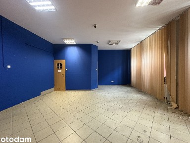 Przestronny lokal, 1 piętro, okna na ul. 3 Maja