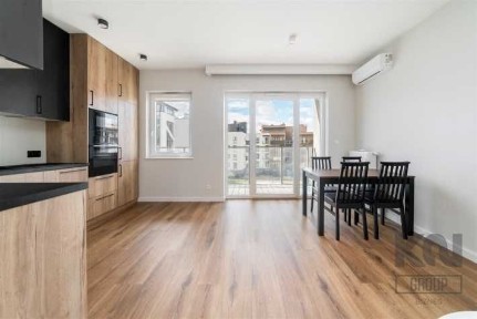 Trzypokojowy apartament przy ul. Źródłowej