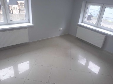 pomieszczenia biurowe o łącznej powierzchni 38m2