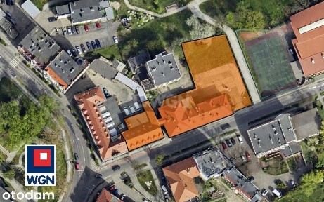 Budynki usługowo-mieszkalne w centrum!