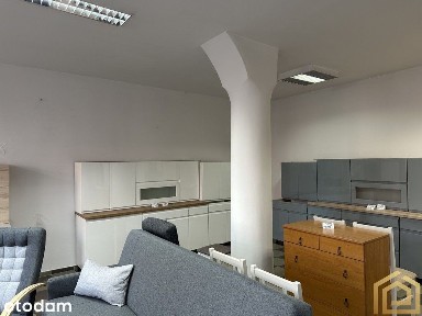 Lokal z witryną w Centrum Lubania
