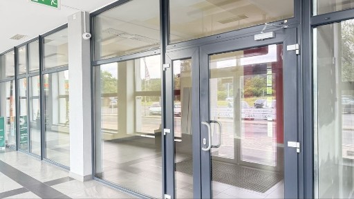Wynajmę lokal 40 m2 w CH Francuska w Zielonej Gorze