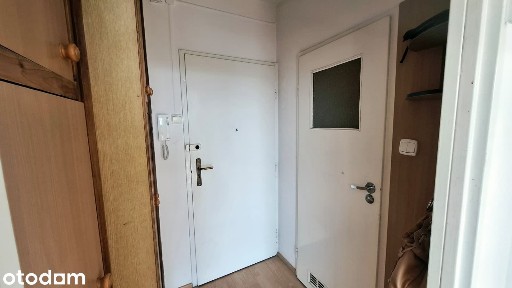 Śliczna kawalerka z balkonem, 30 m2, niski czynsz, os Beskidzkie.